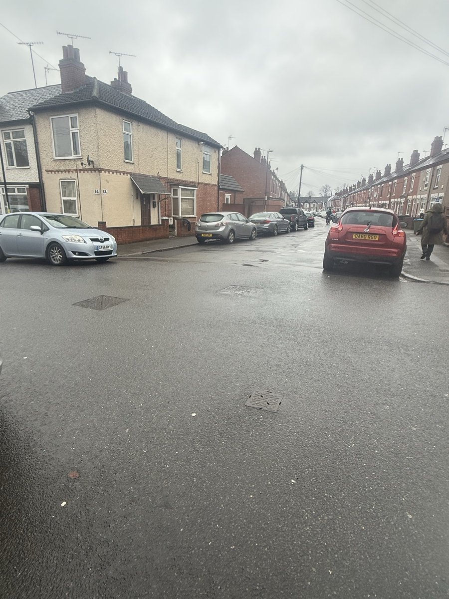 lloydwright1985's tweet photo. @coventrycc Hi is there any chance of sort this out . Every night this is and when approaching the road you can’t see on coming traffic or pedestrians. This is beyond a joke now. Marlborough/ Harley street https://t.co/tpxpsTcjcN