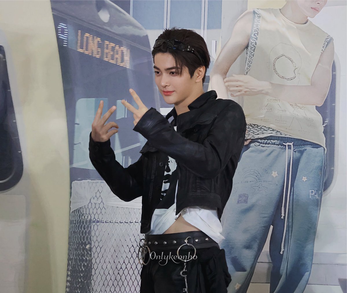 안건호 이뽀니 `⎚⩊⎚´ -✧♡

#건호생일축하한다고_외쳥
#HappyKeonhoDay
#AhnGonnaBeiKEONic