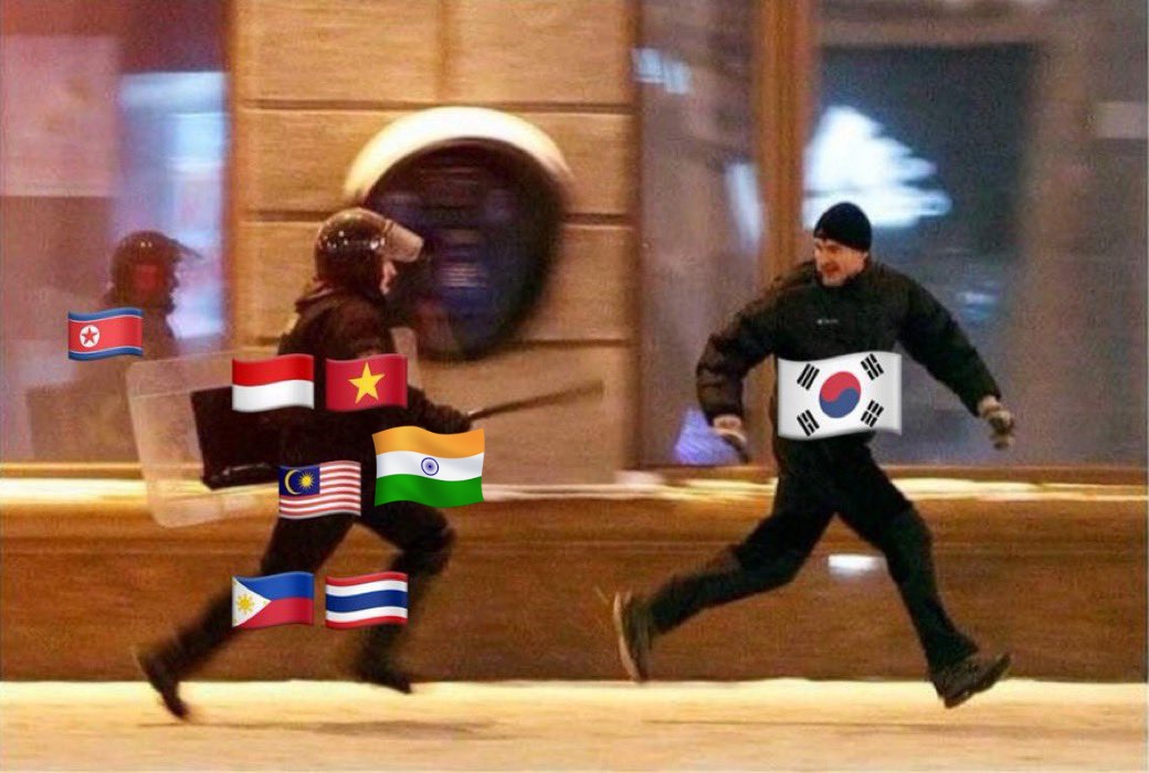 Scenes Right Now on my TL. 😭
