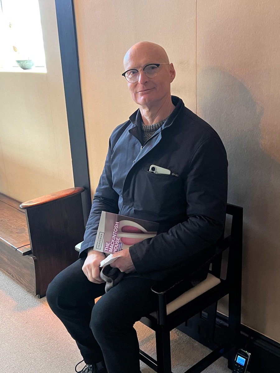 AlexCoombsCrime tweet media