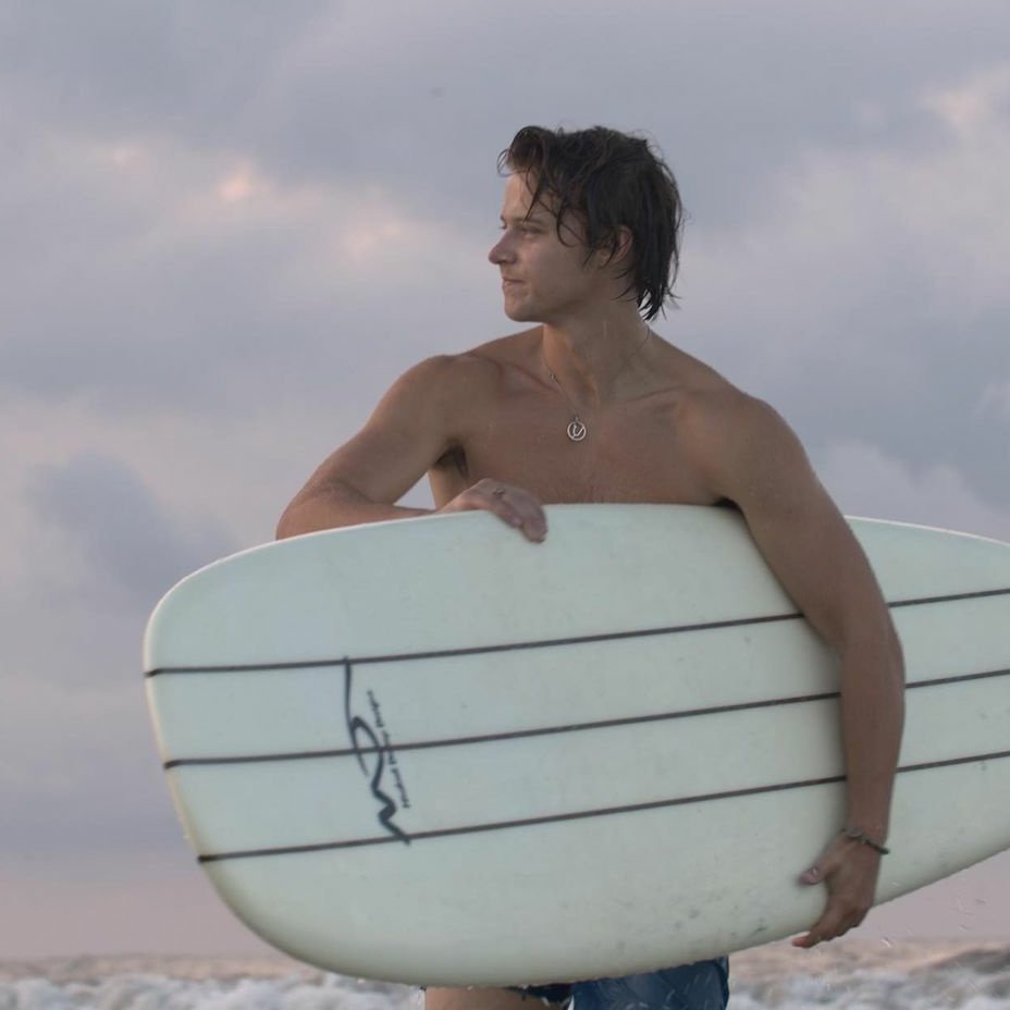 ‎‎ ‎ ‎ ‎ ‎‎ᚱ𝐨𝐦𝐚𝐧. tweet media