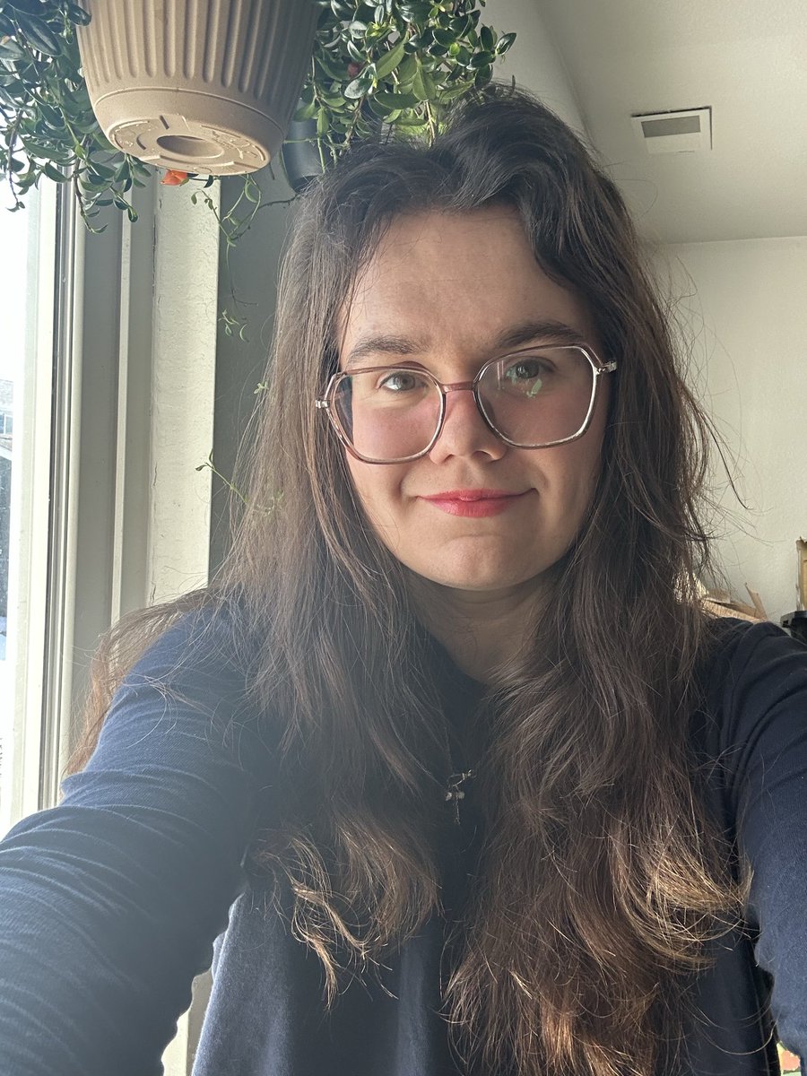 PrishaMosley's tweet image. Detransitioners prove the truth, no one is actually trans.