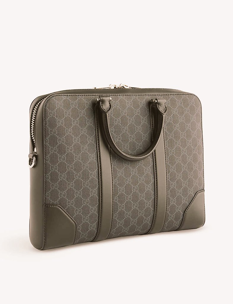 समोसे के बाद अब नए मिशन के लिए तैयार रवि भइया!

हाथ में सस्ता सा झोला लेकर, सस्ता जूता पहनकर,सस्ता सा चश्मा लगाकर, सस्ता सा कोर्ट पहनकर अगले युद्ध के लिए तैयार है रवि भइया 🔥

गरीबों के हक की लड़ाई जम कर लड़ी जाएगी!

वैसे झोले का सही रेत बताने वाले को उचित ईनाम दिया जाएगा 😱