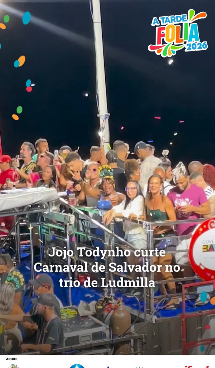 szraian's tweet photo. Gente kkkkkkkkkkkkk nem fudendo????? https://t.co/cmTdnoG0ld