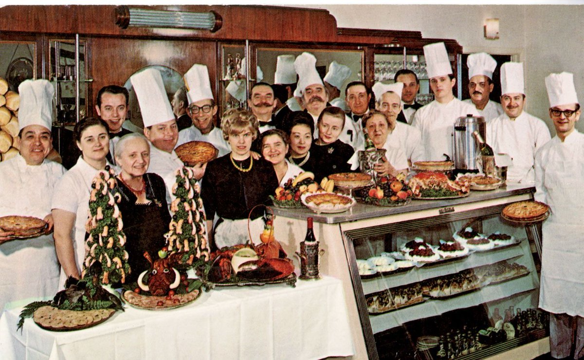 Chicago magazine tweet media