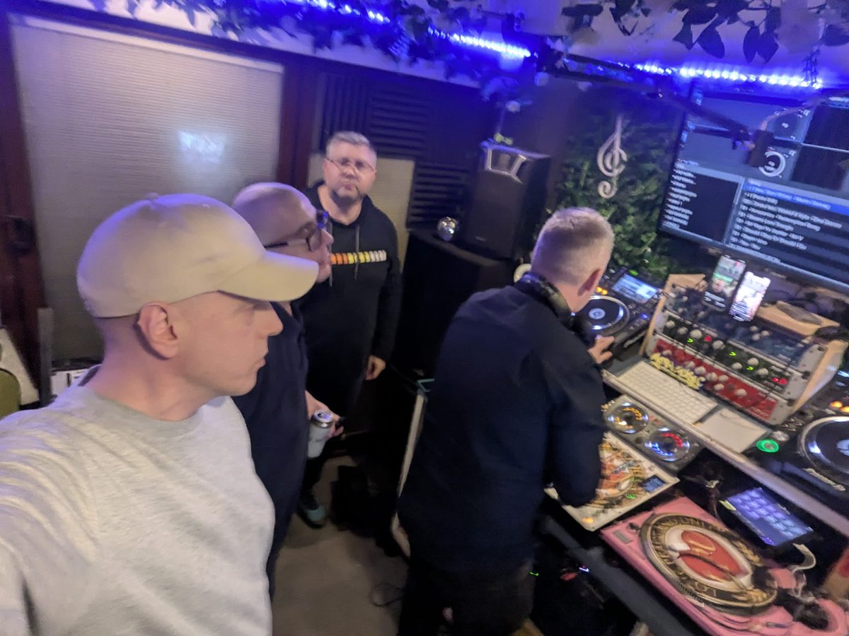 DJ Elski tweet media