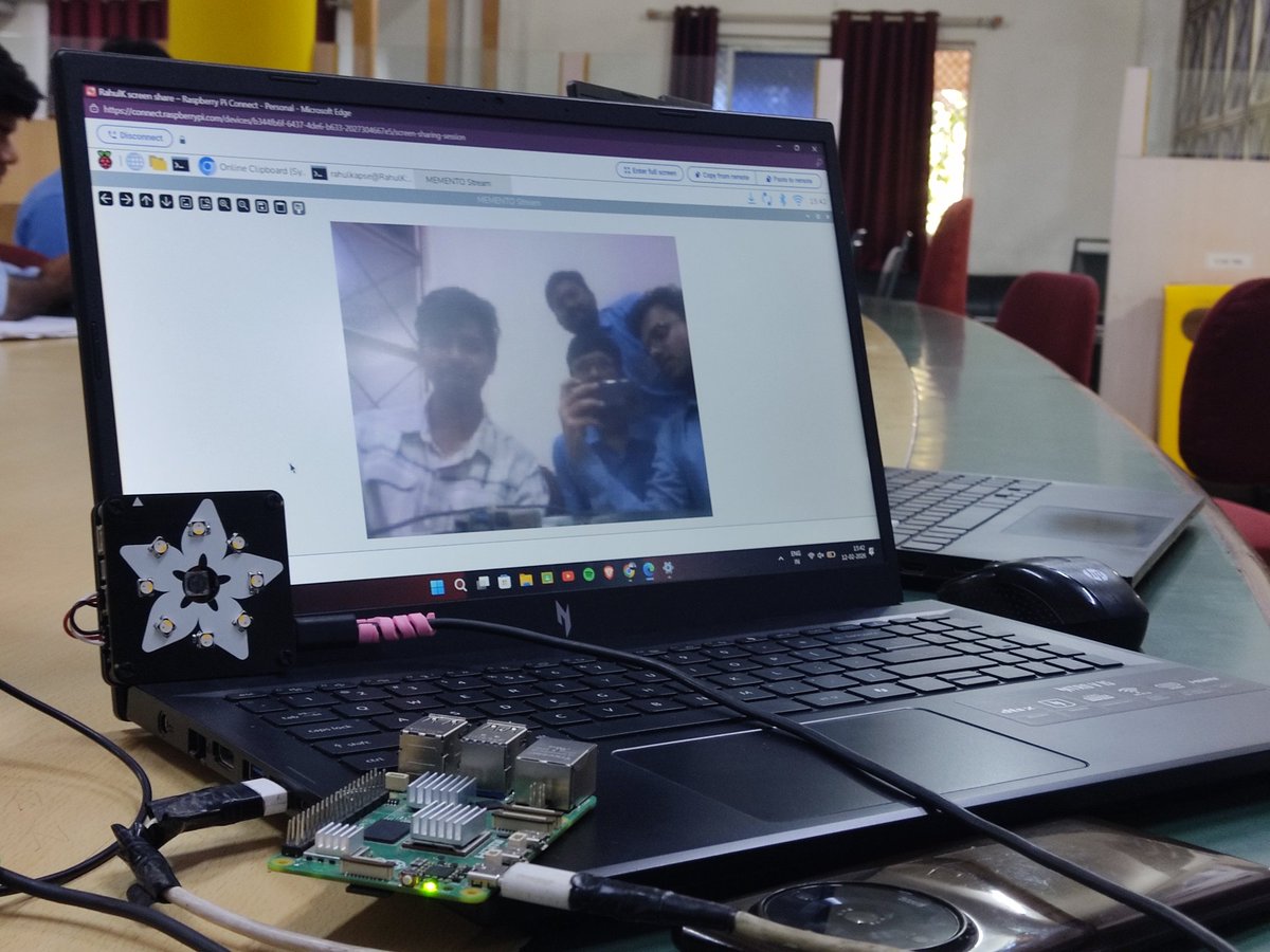 ArpitC20105's tweet photo. Crazy stuff.
Tiny board.
Great features.
Like it !!! https://t.co/mG4sgNOVaM