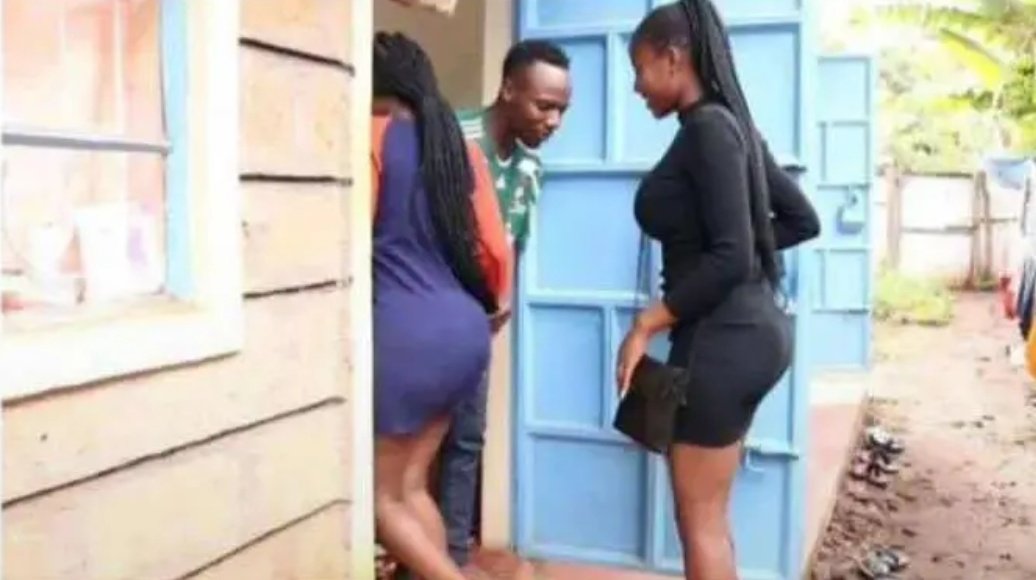 KE_MrBlack's tweet image. Nobody:
Russian guy to Kenyan Women..