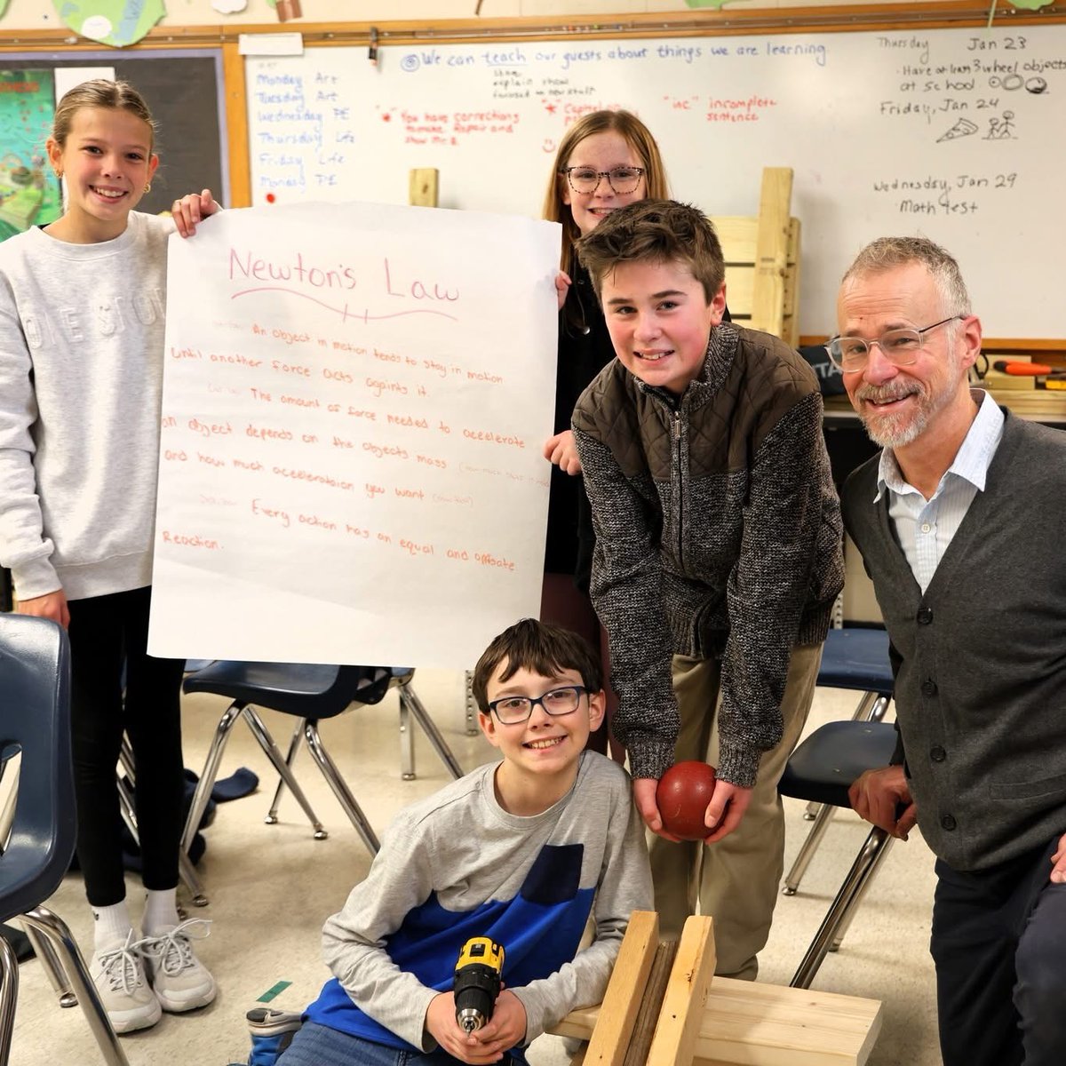 NW Iowa STEM Region tweet media