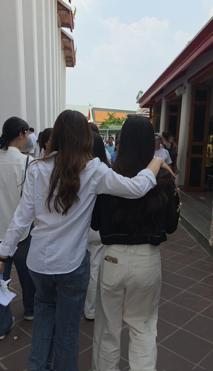 🦉 รางวัลสำหรับคนนอนดึก 😪🤭
🦉 A reward for the night owl. 😪🤭 

#HometownRomance #คุณแฟนบ้านนอก 
#LMSY #LMlookmhee #SonyaSaranphat 
<a href="/Lookmheewang/">LMlookmhee</a> <a href="/sonyasarann/">SY🧡👩🏻‍🌾🌳🐰🥕🪣</a>