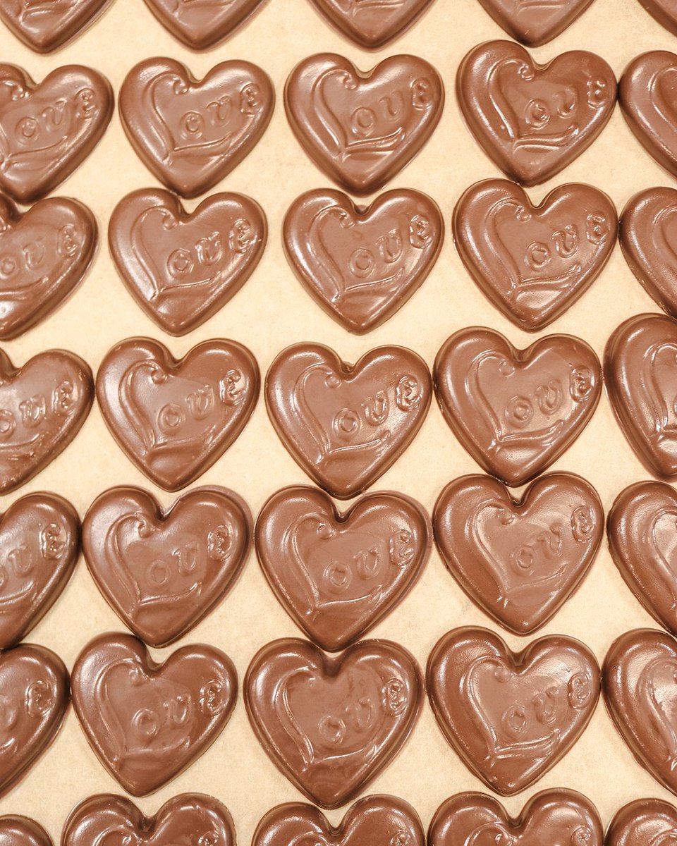 Savannah's Candy Kitchen tweet media