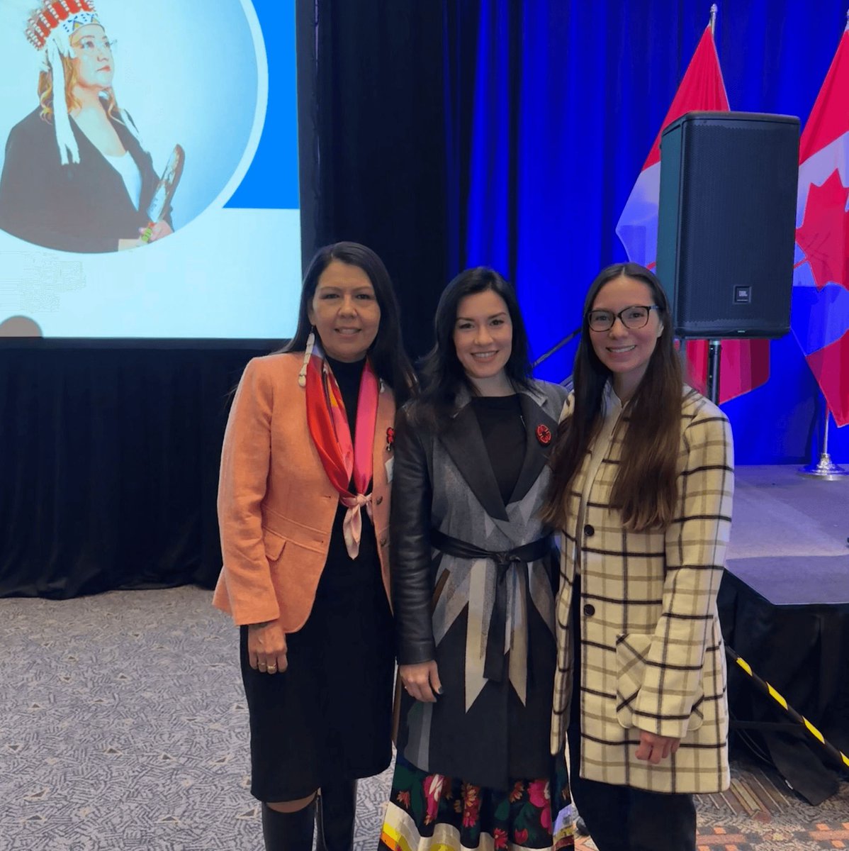 ThePathForward_'s tweet photo. Who are we? We are The Path Forward — a 100% Indigenous women-owned boutique consulting firm rooted in Indigenous worldviews of relationality, reciprocity, and respect. Our mission? To help organizations lead responsibly with cultural competency 
&amp; build meaningful relationships. https://t.co/zqbJZ1KA2U