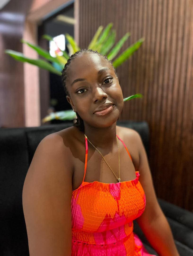 vdmempire's tweet image. MISSING PERSON🚨🚨🚨🚨

Miss Chisom Okolocha a final year student of Nnamdi Azikiwe University Nnewi campus. She is from Urunebo village Enugwu Ukwu. She is tall, chocolate in complexion. Any information on her should please contact 08064806641.

Please repost to help the family…