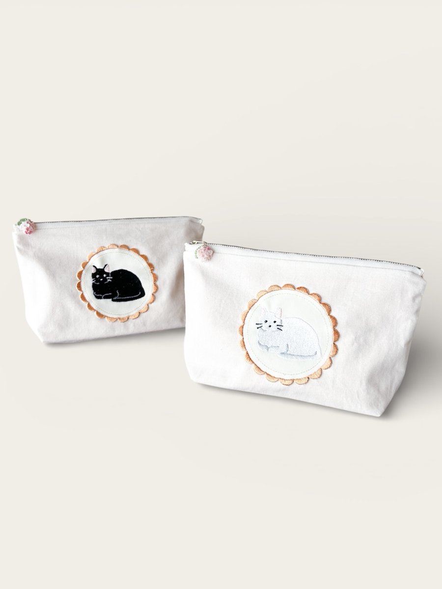 動物刺繍のアイテムを製作しています🐶
今月は猫月間なので猫ちゃんアイテムたくさんです！
ー・ー・ー・ー・ー・ー・ー・ー・ー・
#COMITIA155
2026年2月22日(日) 11:00-16:00
東京ビッグサイト　東4〜6ホール
【お54a】どうぶつデパート
ー・ー・ー・ー・ー・ー・ー・ー・ー・
Thanks! <a href="/Lupopo_cafe/">*LUPOPO cafe&gallery* 三軒茶屋の糖質オフのケーキ専門カフェとハンドメイドのお店</a>
