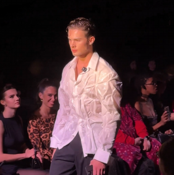 Social media is 100x worse for women than porn is for men.