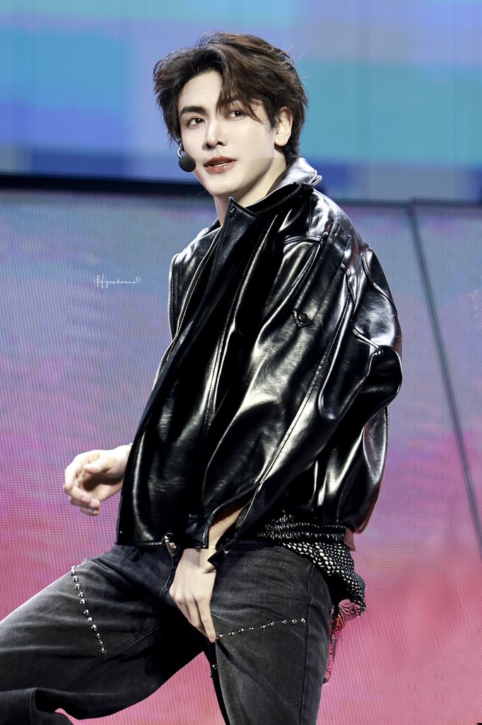 Hyunhannn tweet media