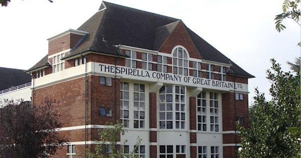 Footprints of London tweet media