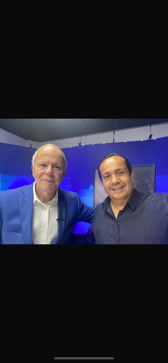 Con el gran periodista Mexicano Ciro Gómez Leyva