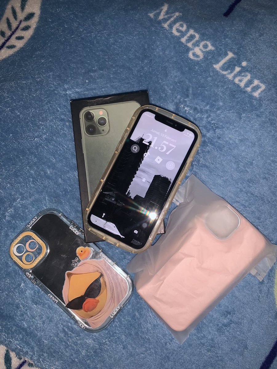 mention plss guyss tweet media