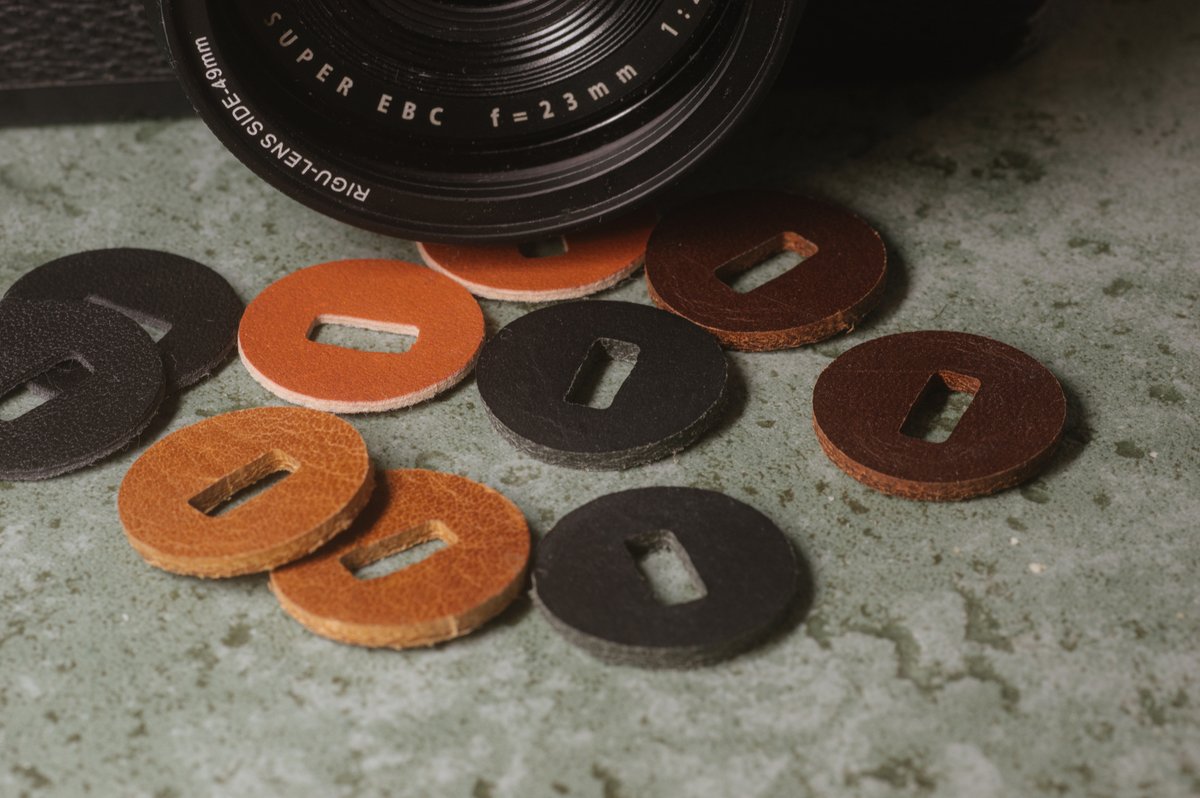 A little announcement for a little product. Lug bumpers are available now, with leather and vegan leather options available in various colours.

rigu.co.uk/lug-bumpers