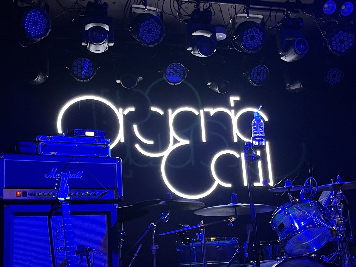 東京日輪音楽祭後夜祭
たくさん曲きけて幸せな時間でした🫶かっこいいオガコこれからもたくさん見れるといいな☺︎