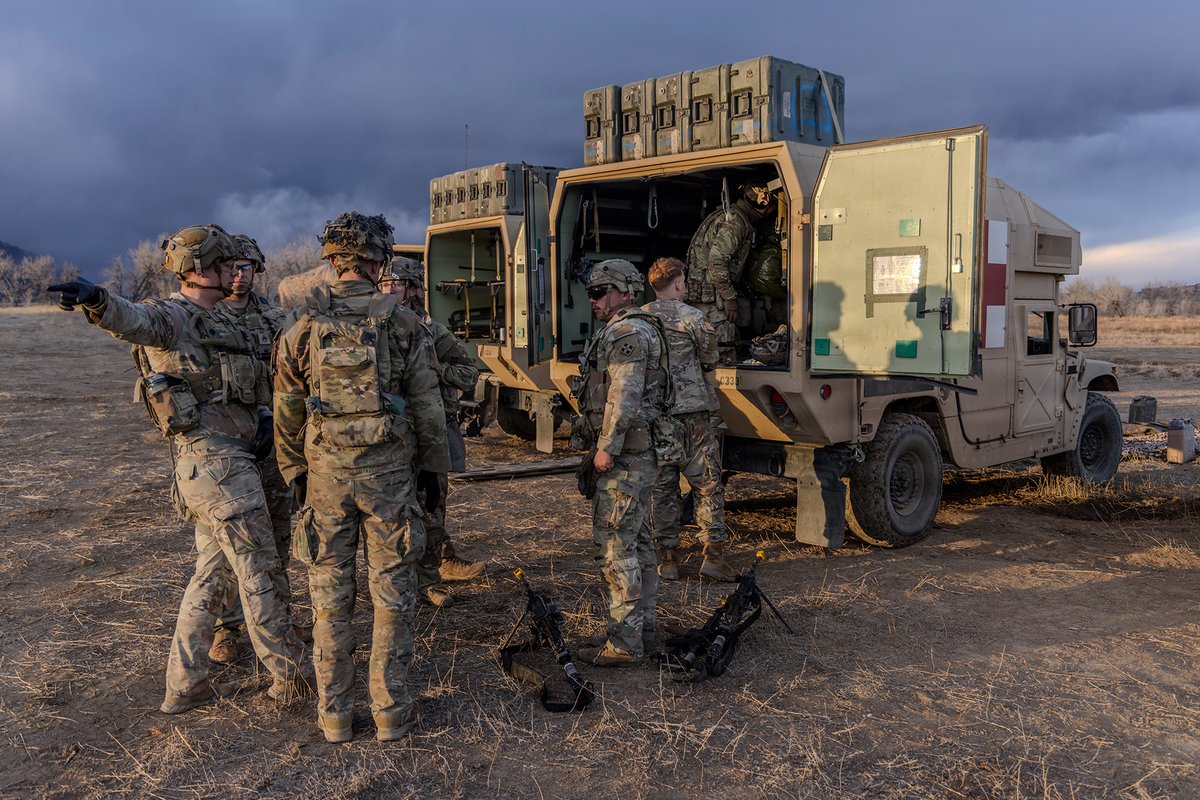 AM General LLC tweet media