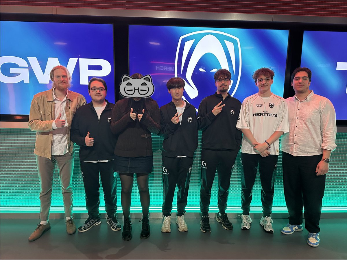 daysie 🌻 tweet media