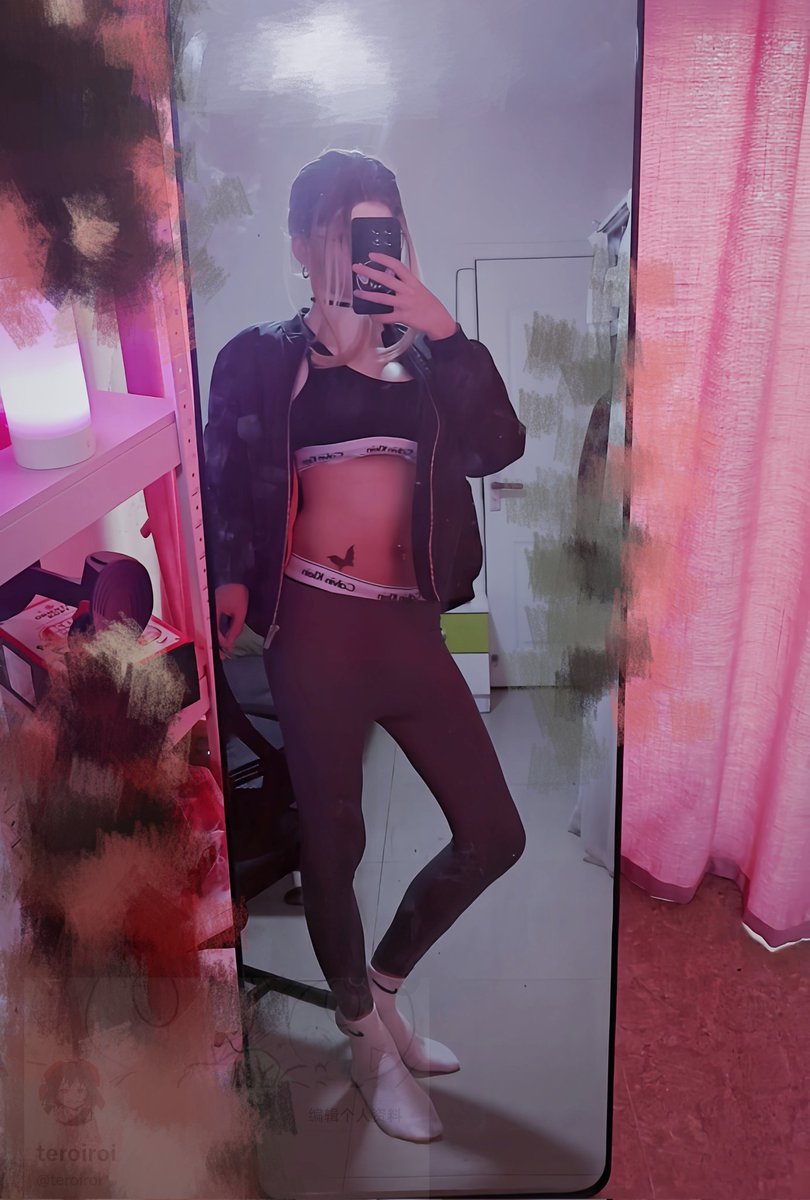 teroiroi tweet media