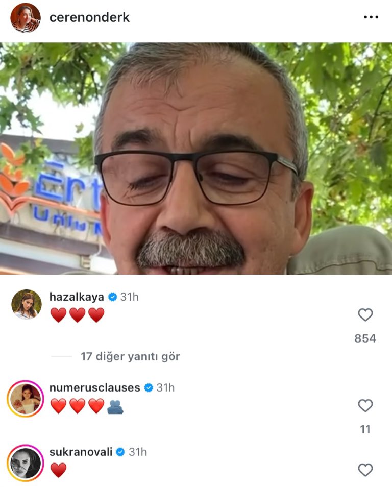 Apo’nun evladı olan Sırrı Süreyya Önder’in kızı babasının videosunu paylamış Hazal Kaya ve Şükran Ovalı altına yorum atmış…
Sanat sepet tayfa bu ülkenin g** deliğidir!
Sanat sepet tayfanın büyük kısmı Türklüğe düşmandır!
Hazal Kaya ve Şükran Ovalının hiçbir projesini