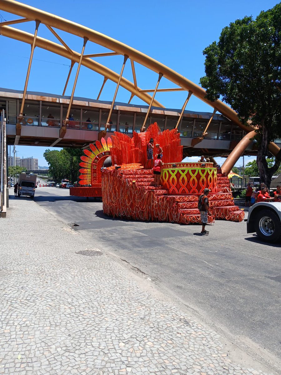 barrracao's tweet photo. 🏹 UPM na concentração https://t.co/6lheCOR4Mg