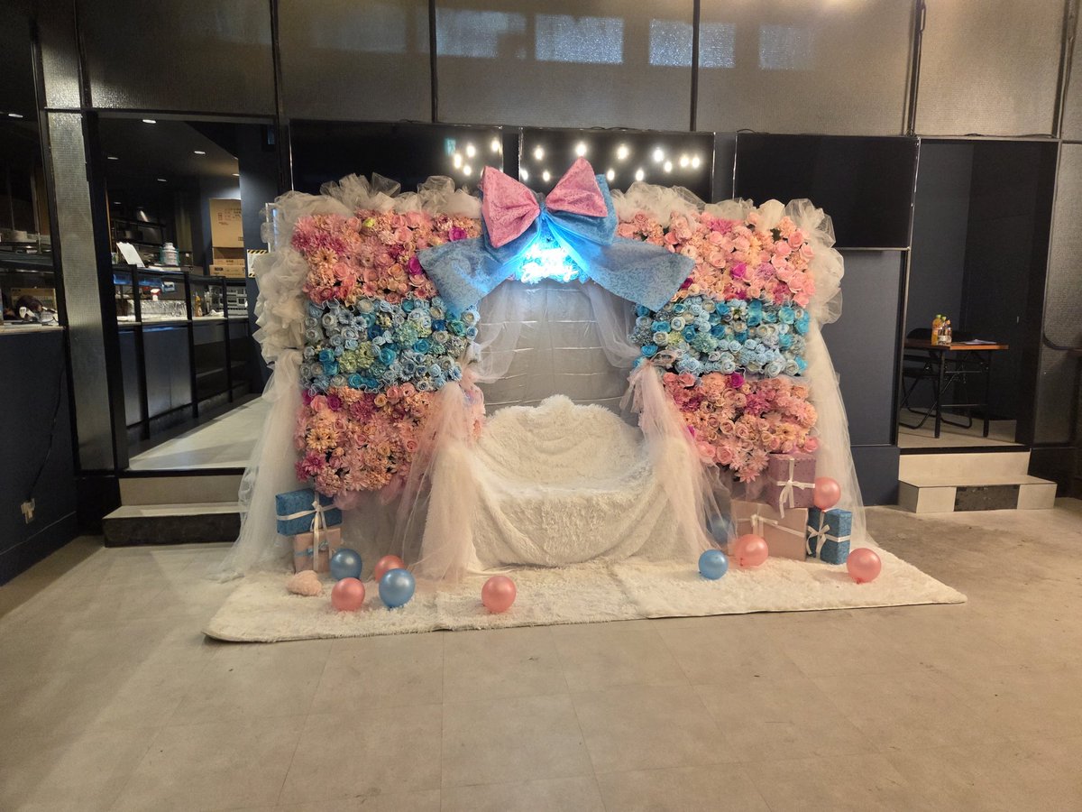 としや tweet media