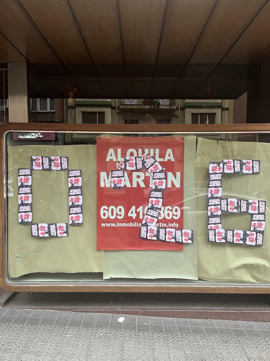 Minutu erdi bat ere ez du iraun zuen zabor faxistak kalean. Faxismoaren aurka egunero antolatzen eta mobilizatzen jarraitzea dagokigu.

Aurrean izango gaituzue.

#O26Mobilizatu