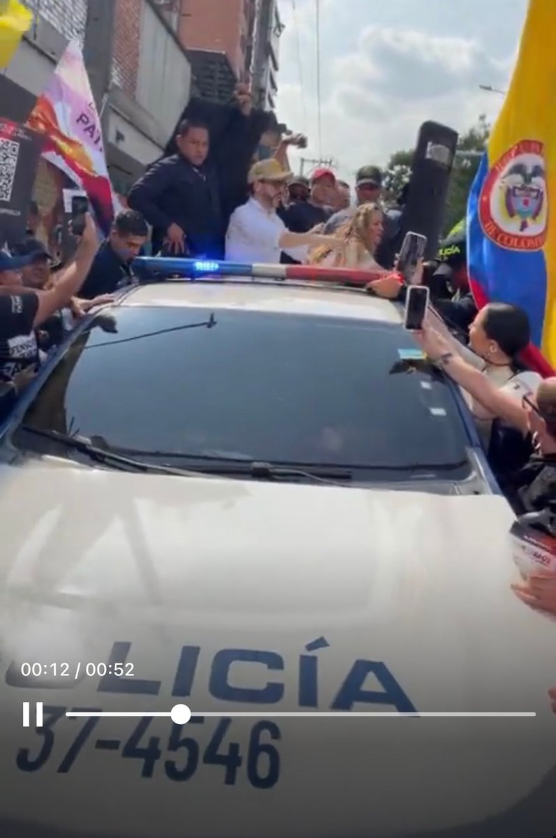 Sres <a href="/PGN_COL/">Procuraduría General de la Nación</a>,
Presentamos queja disciplinaria contra el alcalde <a href="/FicoGutierrez/">Fico Gutiérrez</a>, el Grte del <a href="/metrodemedellin/">Metro de Medellín 💚 #ALoMetro</a>, el sec. De juventudes <a href="/RickyJaramilloV/">Ricardo Jaramillo Vélez</a> y el comandante de la <a href="/PoliciaMedellin/">Policía Metropolitana del Valle de Aburrá</a> por uso de bienes públicos para proselitismo electoral.
Ver imágen 1 para faltas: