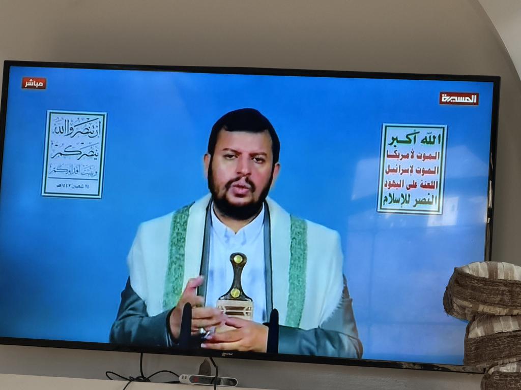 لقد أستمعت اليوم قد ما تم اعلان عن كلمة مرتقبة معتقد أن ذلك عن الوضع الاقليمي 
ثم تفاجئة بانها كلمة تهيئة لشهر رمضان وكان هناك طرح مفيد عن أهمية هذا الشهر ومحطاته 
فعلاً لم أكن أعتقد بأن هذا الرجل يهتم لكل ما يتعلق بهذه الحياة وهدايتها