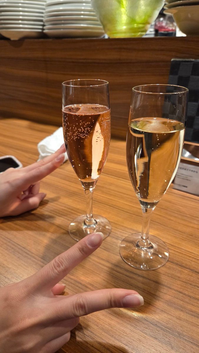 Liber_K's tweet photo. イタリアンデートでお誕生日お祝い。
喜んでもらえたみたいで嬉しいですね。

#デート #イタリアン #誕生日 https://t.co/yAjqd2d5vf