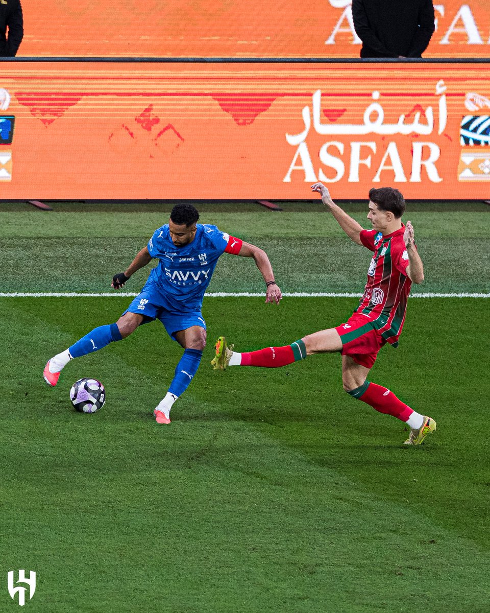 Alhilal_EN's tweet photo. What a first half 📸👏 https://t.co/RFONC4mAvK