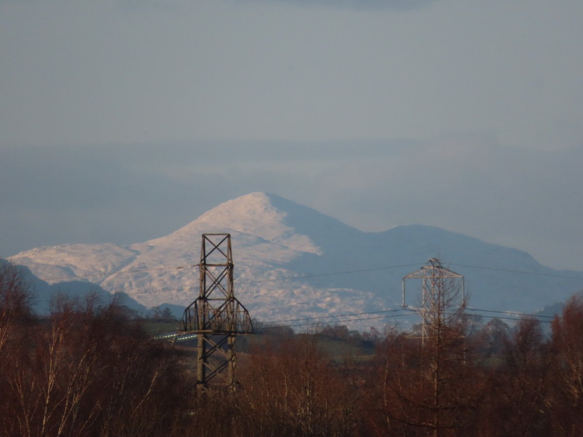 MrsAstronaut's tweet image. Snow on Ben Lomond and in a wee hill
