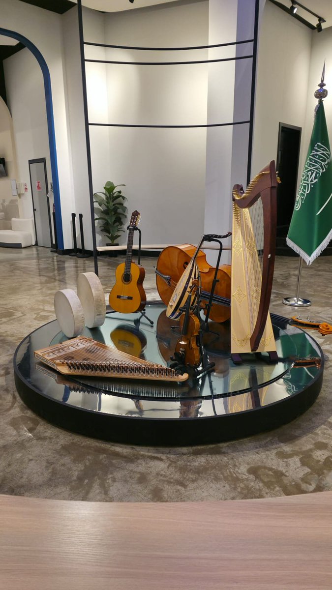 Evolite Studio | Wishlist NOOR 🐱 tweet media