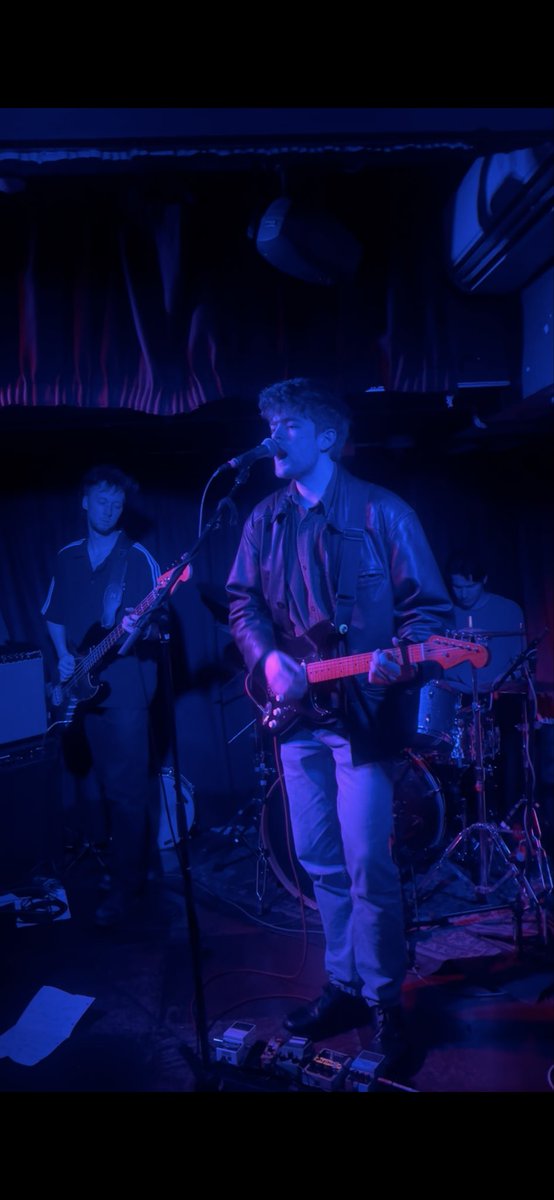 Loose Puppet tweet media