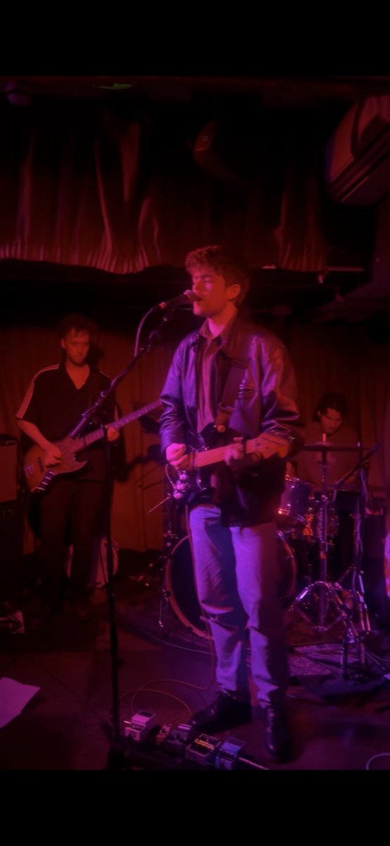 Loose Puppet tweet media