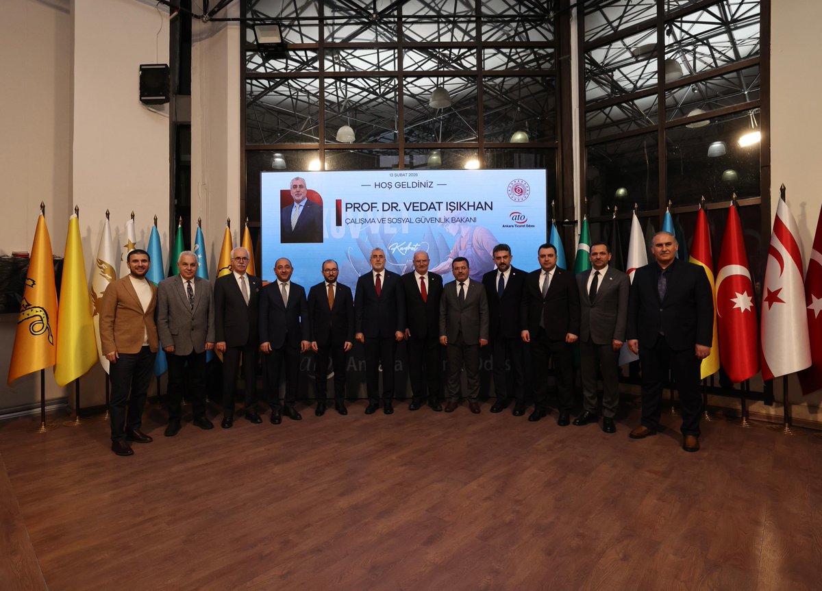 Ankara Ticaret Odası (ATO) Başkanı Sayın <a href="/GurselBaran/">Gürsel Baran</a> ve kıymetli Yönetim Kurulu Üyeleriyle bir araya geldik.

Başkentimizin ekonomisine, istihdamına katkı sağlayan iş dünyamızın taleplerini değerlendirdik. 

Çalışma hayatımızı istişare zemininde güç birliğiyle geliştirmeye