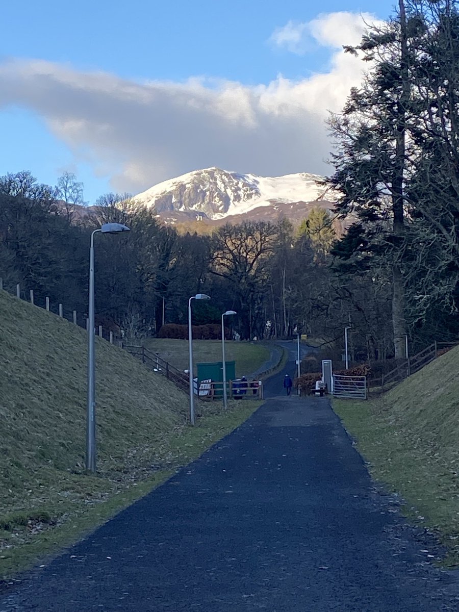 Beathhigh's tweet photo. Hello from Pitlochry! I’ll be at the Winter Words Festival this evening. https://t.co/jY6MuPZa4U