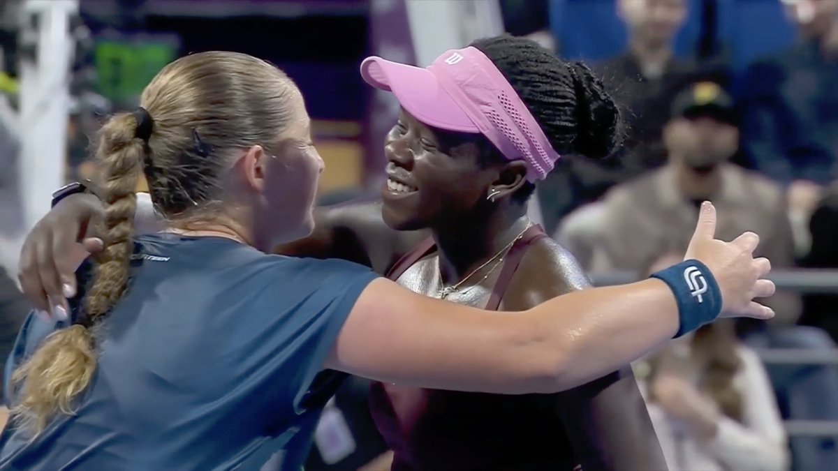 zoulfrae's tweet photo. Mboko wins over Ostapenko, 6-3, 6-2 in the #DohaOpen semifinals. Nice hug after the match too. https://t.co/lxAOjkkRRm