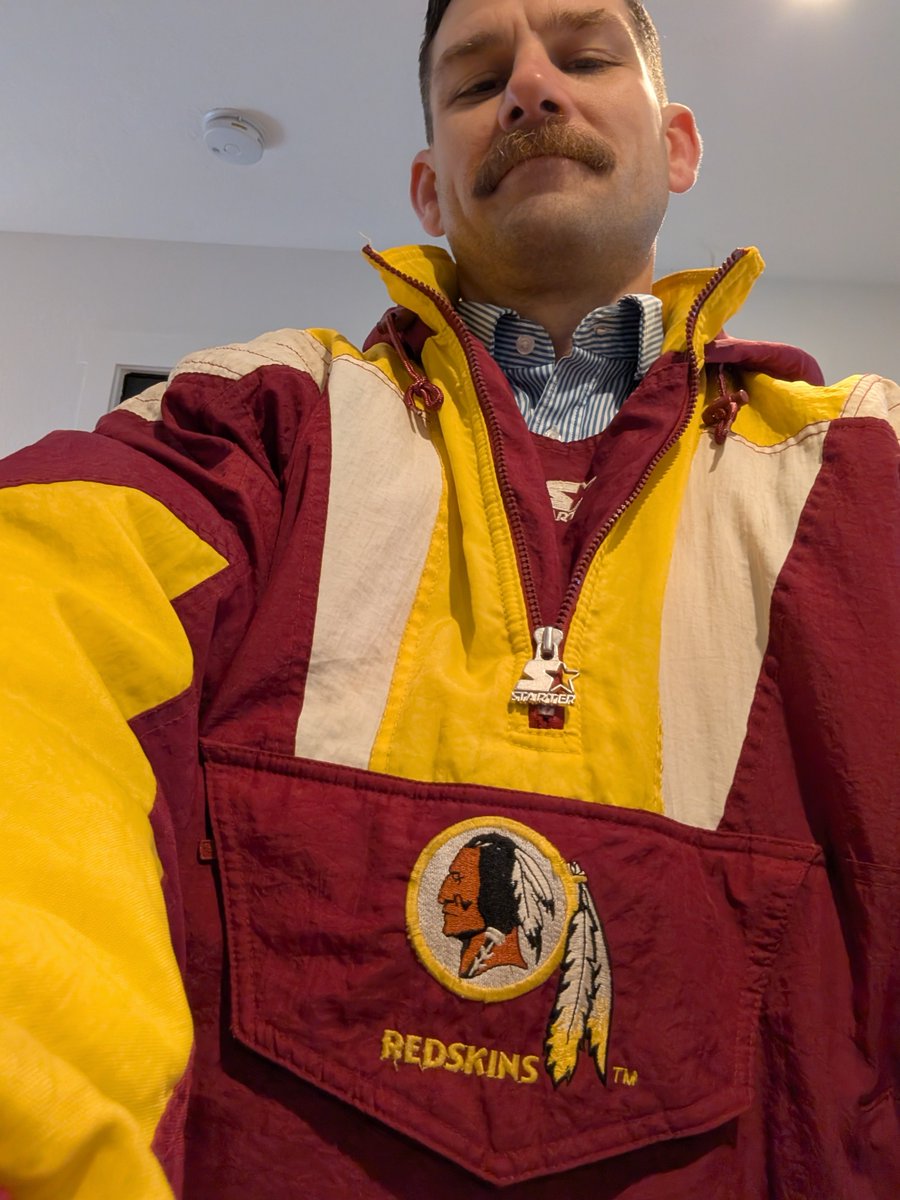 Gregory P. - Coach Horse tweet media