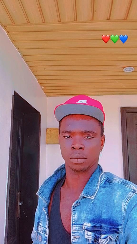 Compliment of season to all the world.   Especially African 
      Stay love  but if Ur single just wait God send u better take care of Ur billz