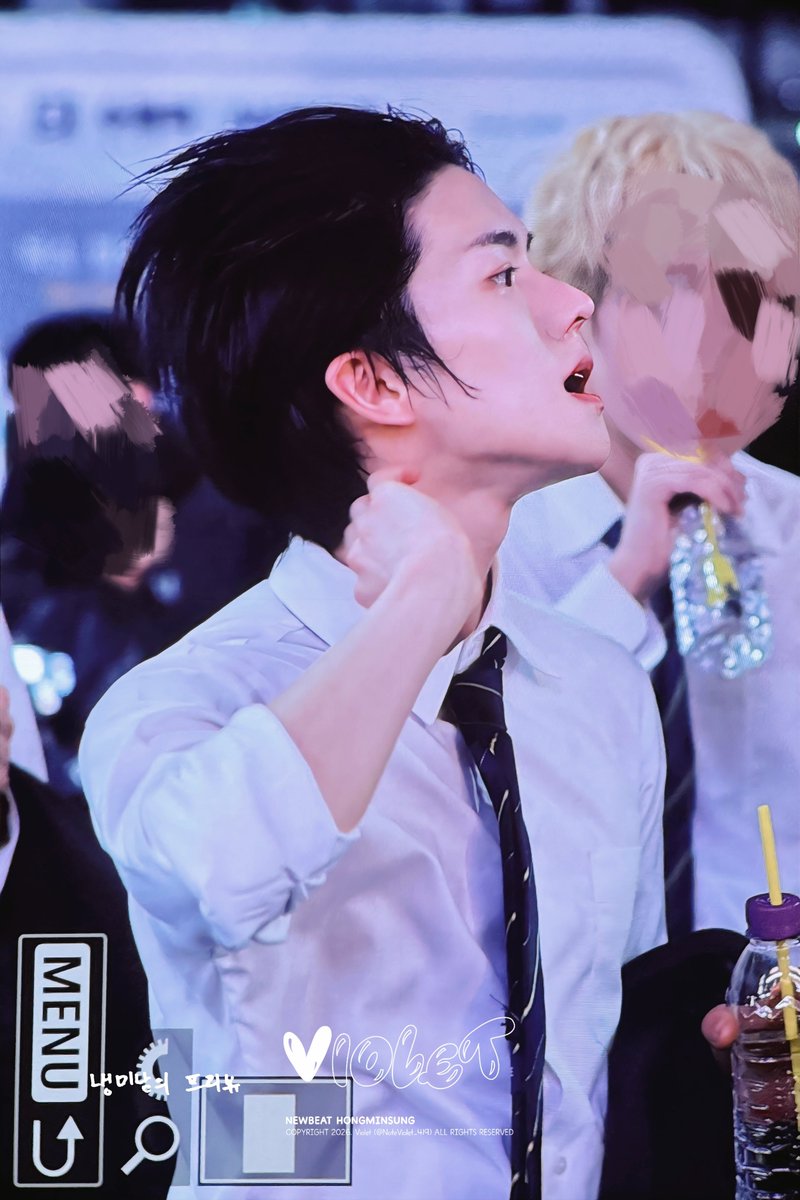 𝙑𝙞𝙤𝙡𝙚𝙩 tweet media