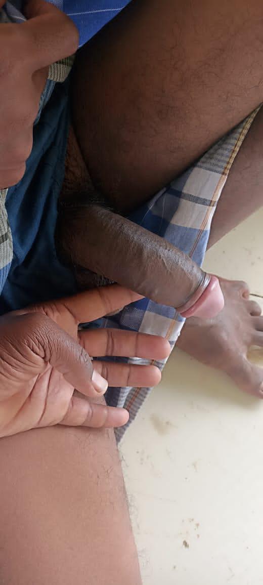 Karthikeya13184's tweet photo. Lungi la intha payan super raa irrukkan paw....Ivan eppadi irrukkan nu cmt la sollunga...
@_mad_boy__ @desi_tamilan @maduraipaiyan8 @MittaiRoma92489 @RedSpidyPro3 @RedSpidyPro3 @VPhrabhu @Naan449008 @btmmadurai https://t.co/HTRPgQir5Y