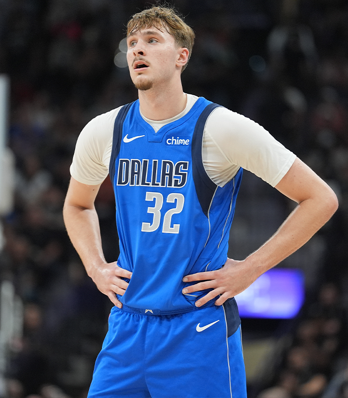 De'Aaron Fox (All-Star) vs Cooper Flagg (not an All-Star) this season... 

De'Aaron Fox                    Cooper Flagg
▪️19.4 PPG                      ▪️20.5 PPG
▪️3.8 RPG                        ▪️6.5 RPG
▪️6.3 APG                        ▪️4.1 APG