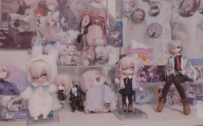 おれの部屋のこのへん、可動式の立体物多くてかわいい