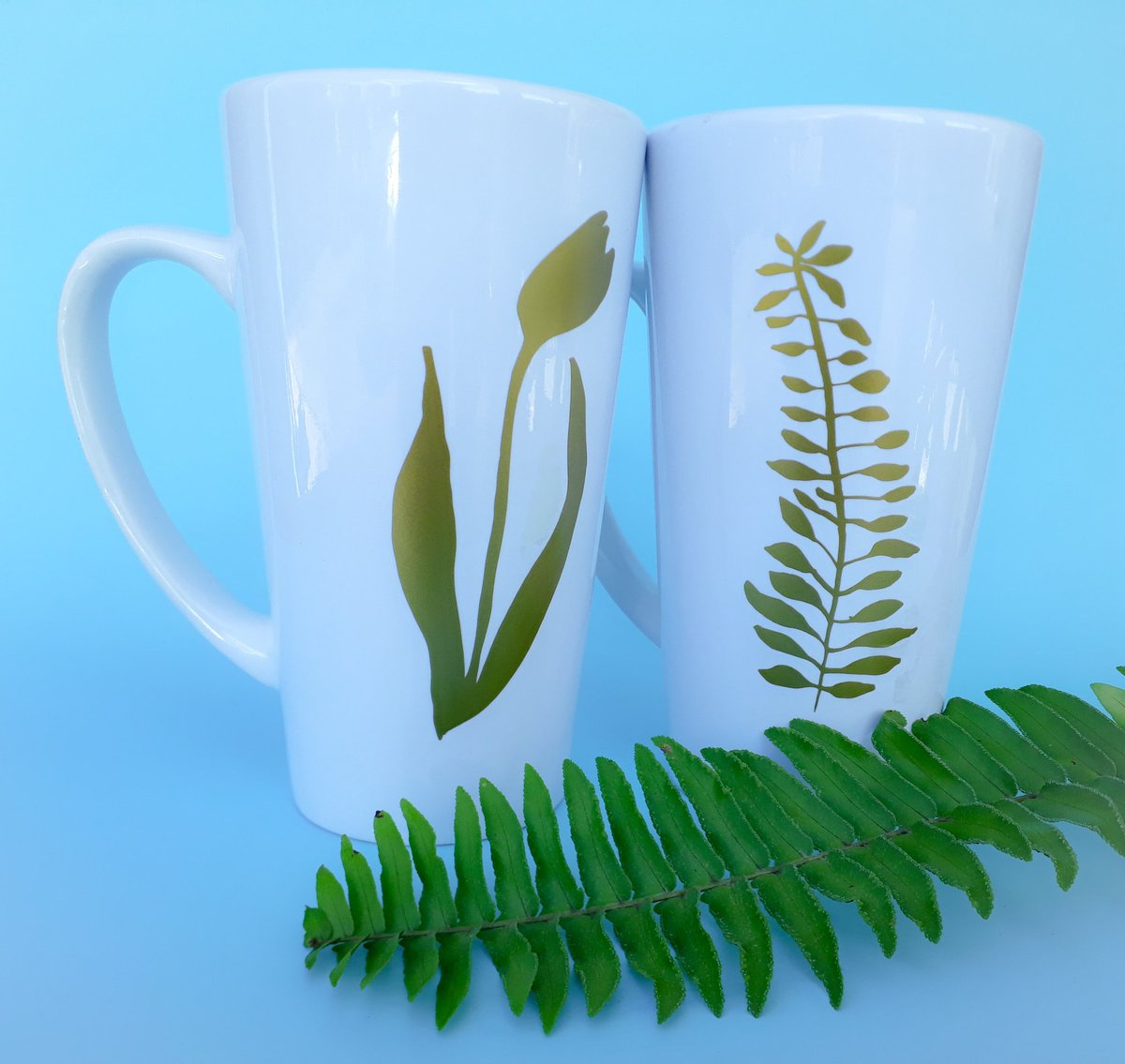 CanariCreations's tweet image. Vinyl Mugs

#CanariKindCafe
#Vinylmugs
#makewithme 
#CreateWithCanari 
#creativity